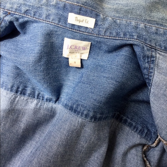 Women J. Crew Denim Perfect Fit Shirt with Pocket - Picture 6 of 6